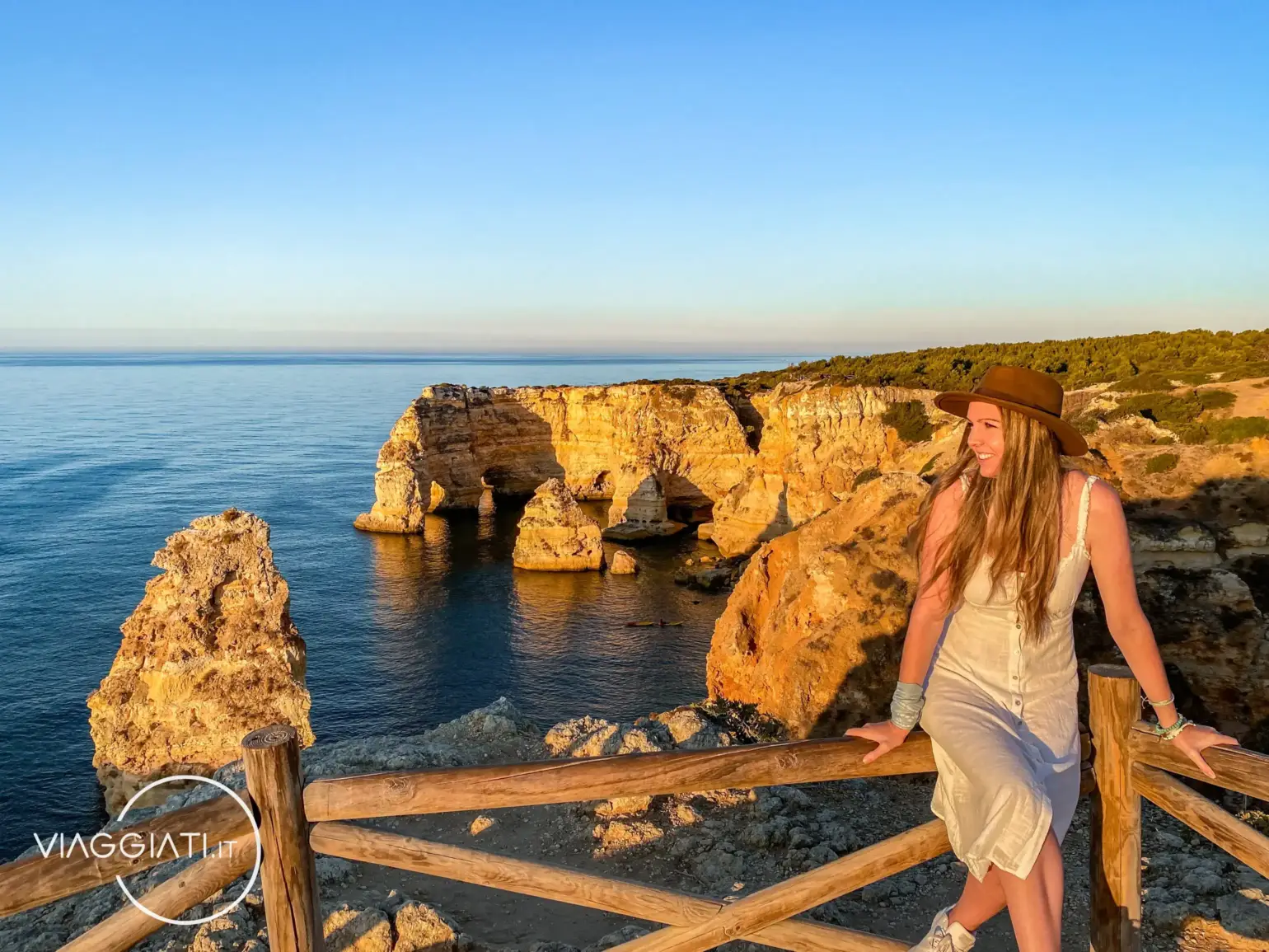 Alba a Praia da Marinha