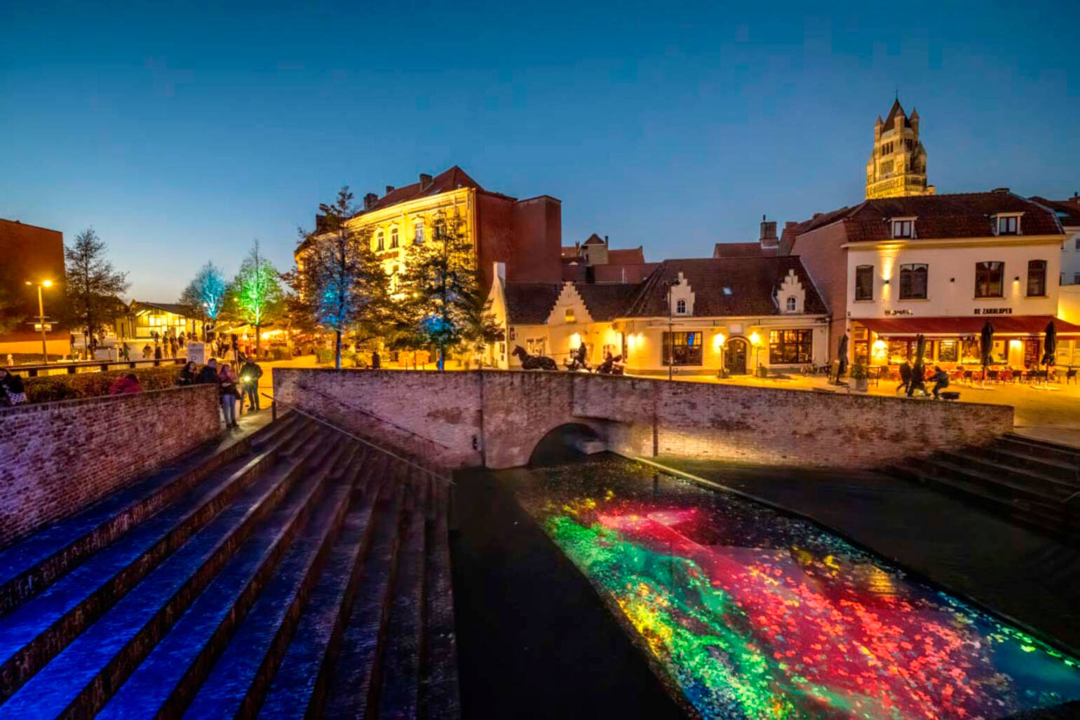 Sentiero delle luci - Light Experience | Bruges a Natale