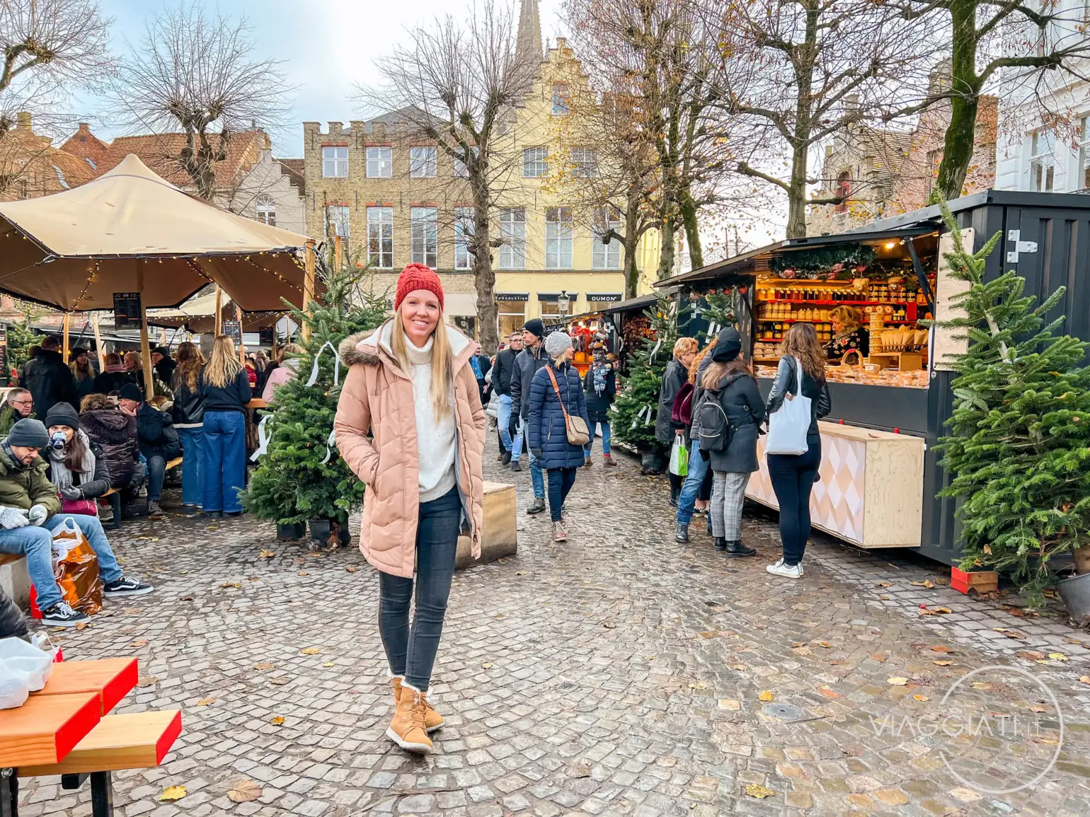 Mercatino di Natale in piazza Simon Stevinplein | Bruges