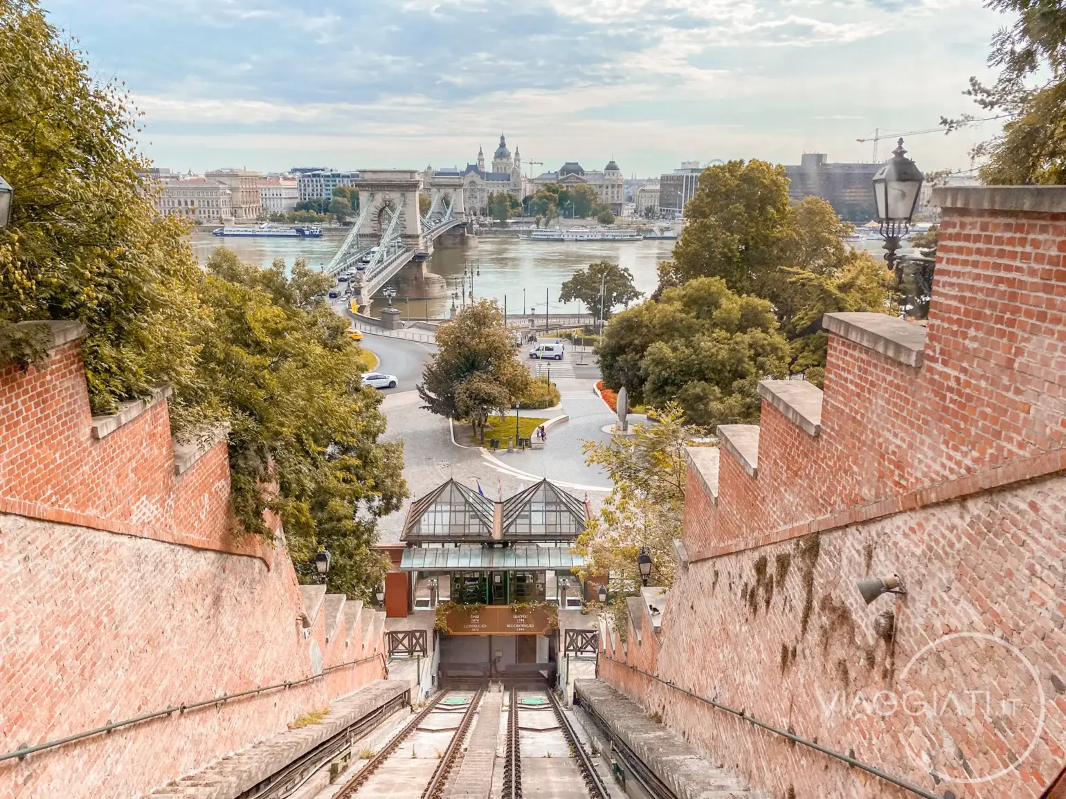 Panoramica di Budapest dalla funicolare del Castello di Buda