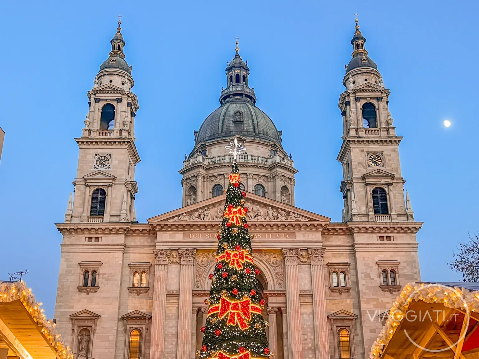 Mercatino di Natale della piazza della Basilica - Budapest