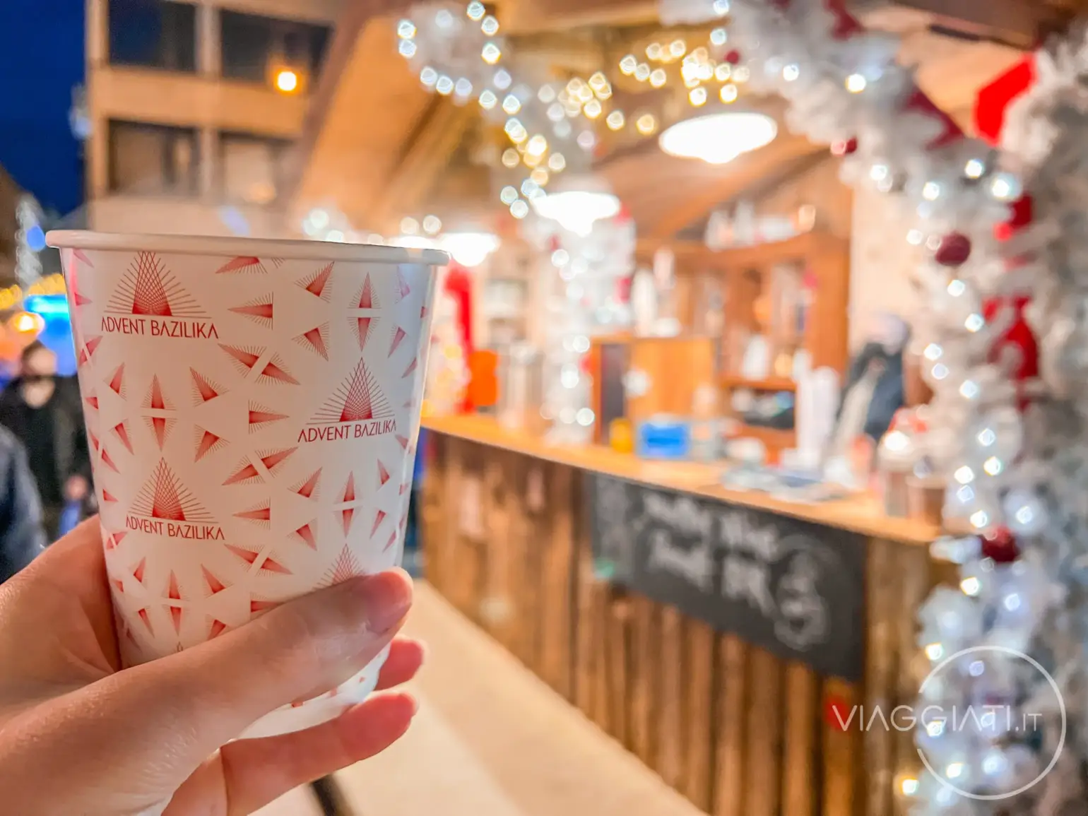 Vino caldo o mulled wine - Budapest a Natale