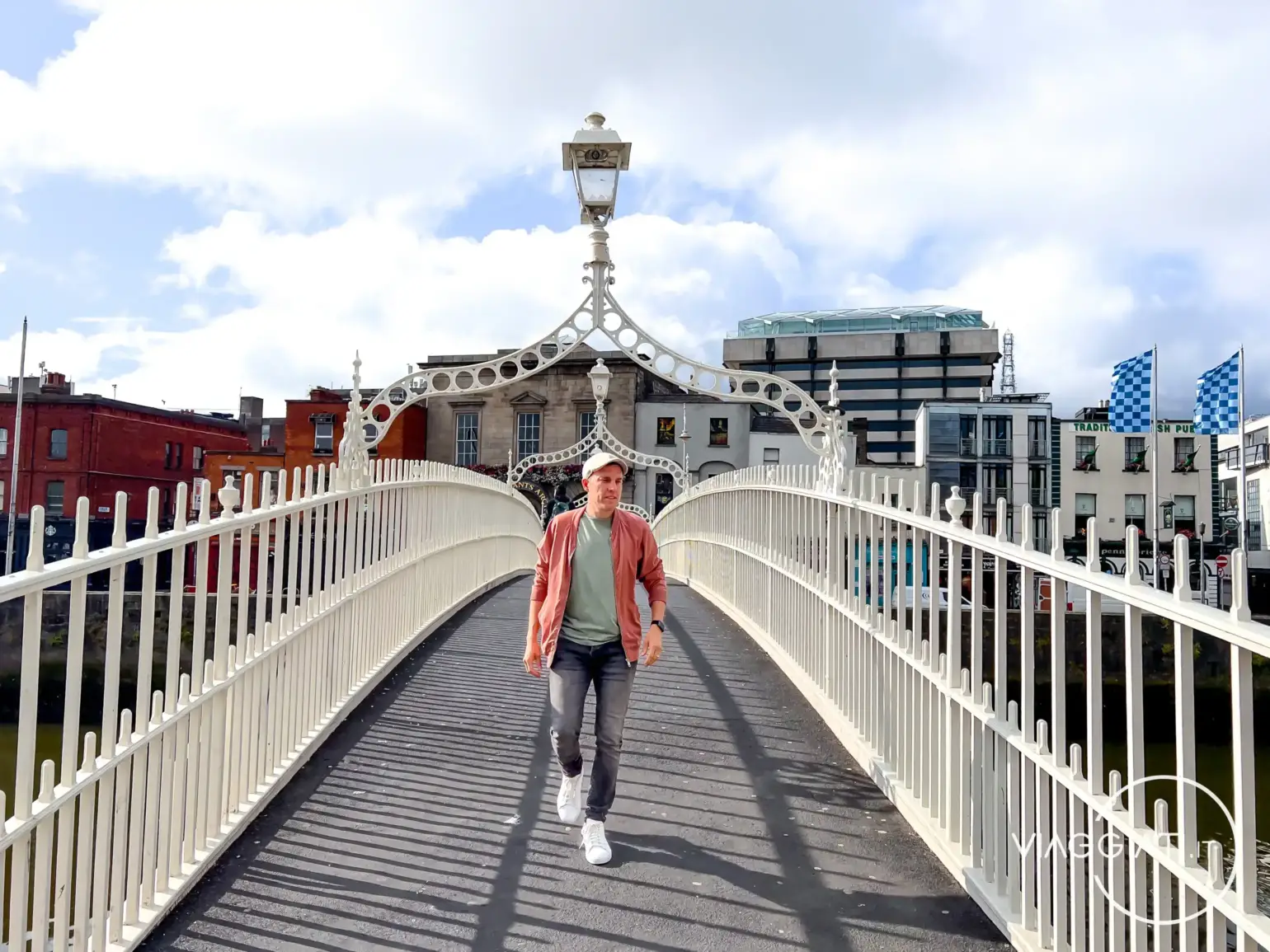 Ha'penny Bridge | Dublino