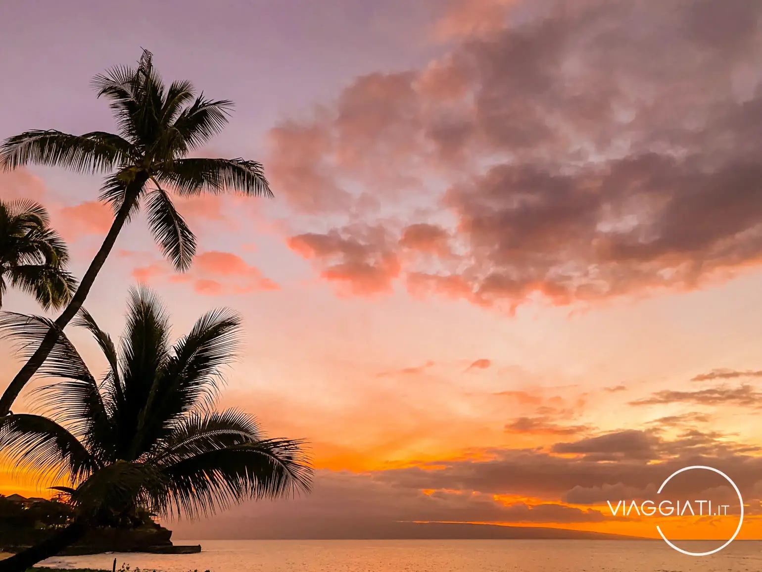 Vista al tramonto dal Royal Lahaina Resort a Maui