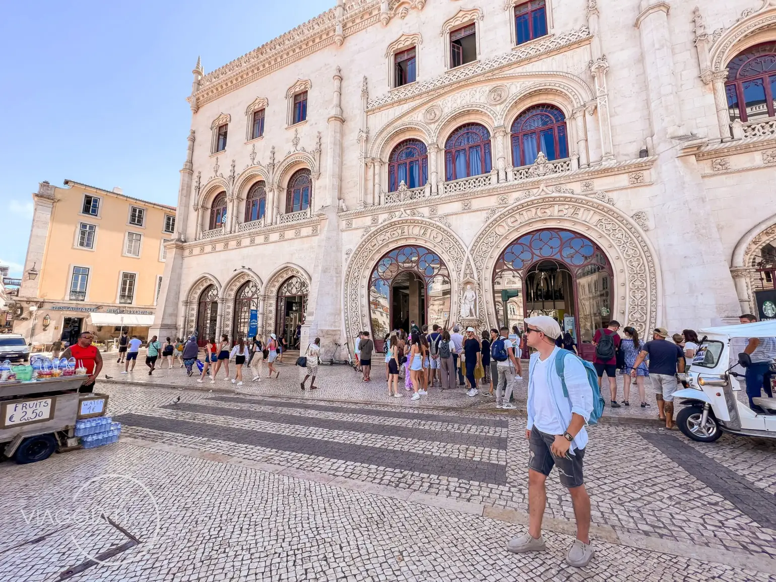 Dalla stazione di Rossio si può prendere il treno per Sintra