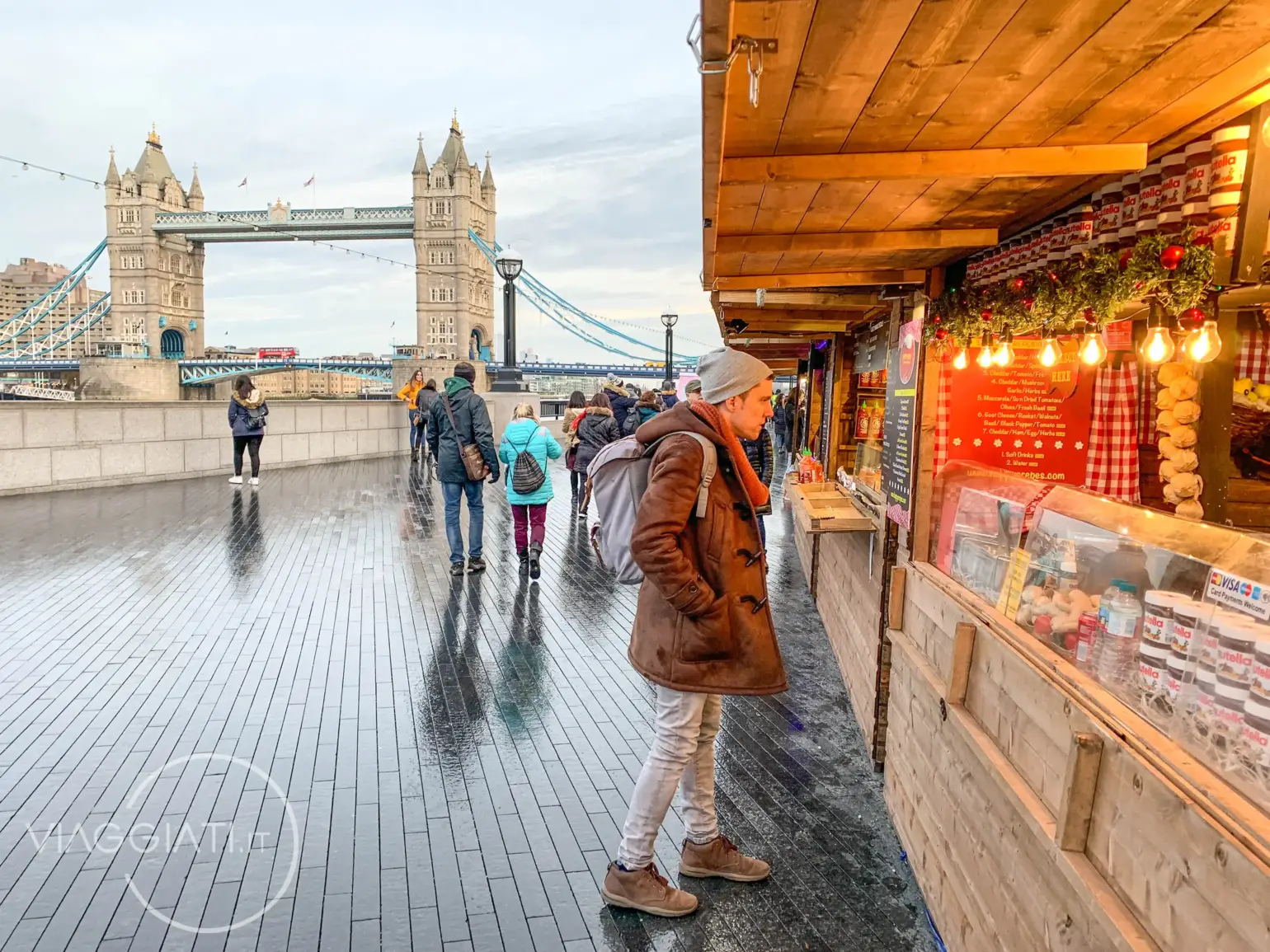 Christmas by the River a Londra