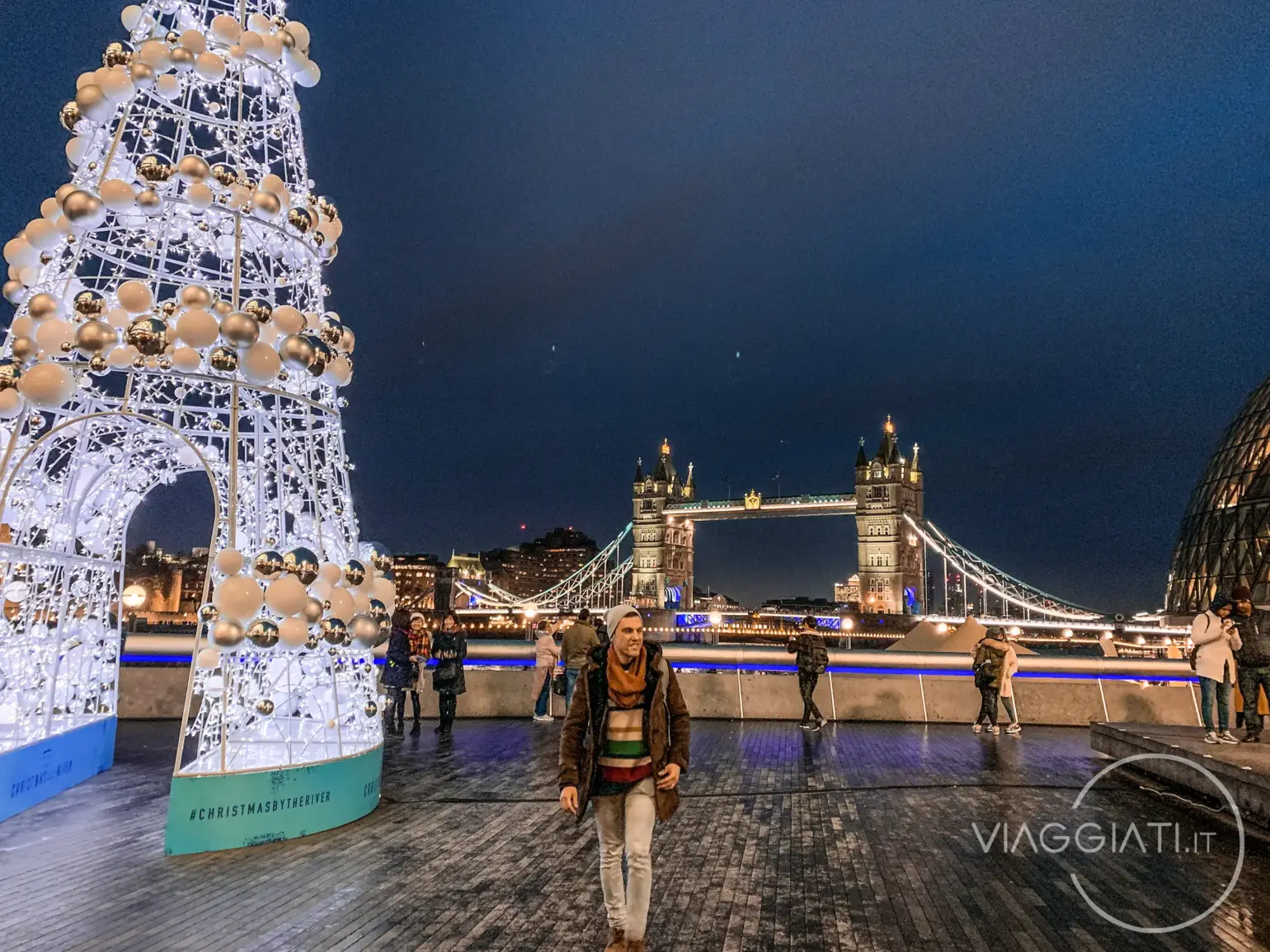 Christmas by the River a Londra