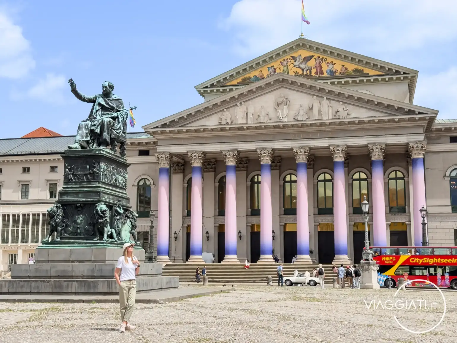 Max-Joseph-Platz e il Teatro Nazionale di Monaco di Baviera