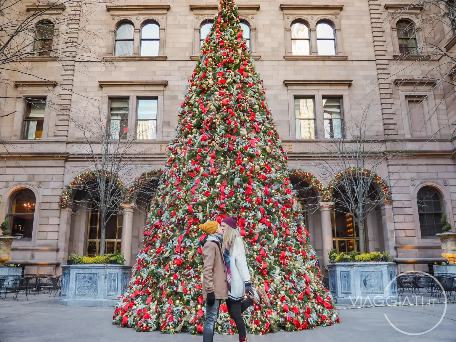 Albero di Natale dell'Hotel Lotte New York