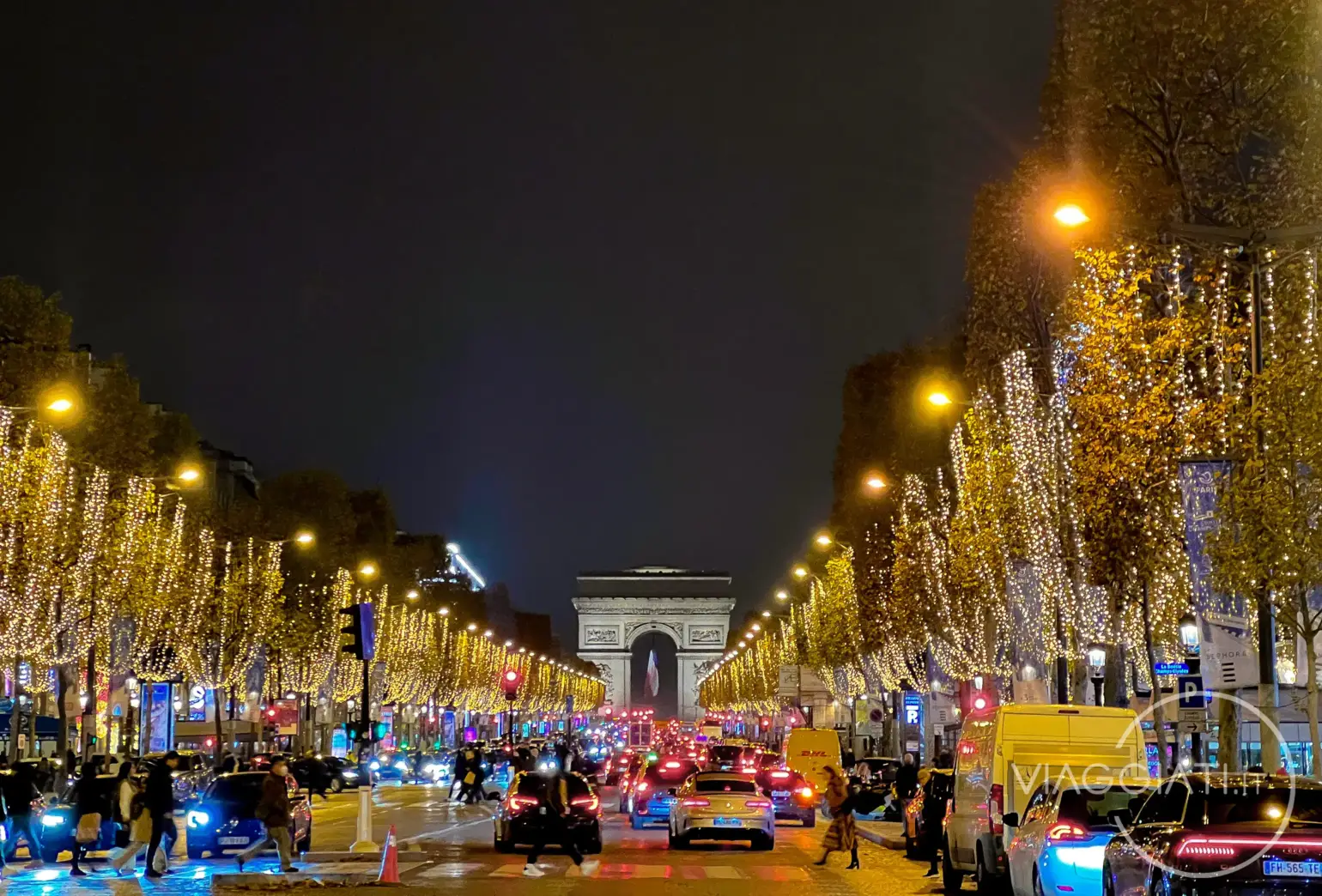 Avenue des Champs-Élysées a Natale