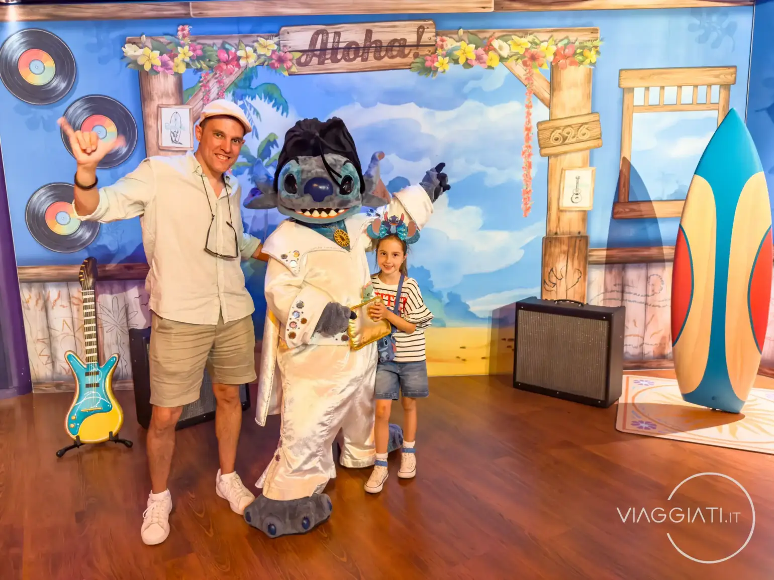 Foto con il personaggio del momento: Stitch!