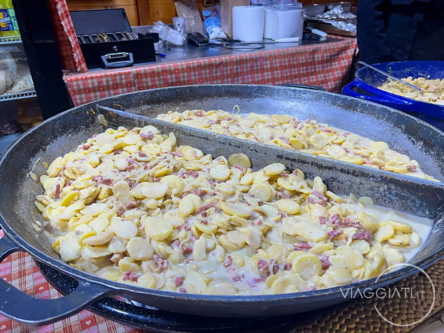 Tartiflette nei mercatini di Natale di Parigi