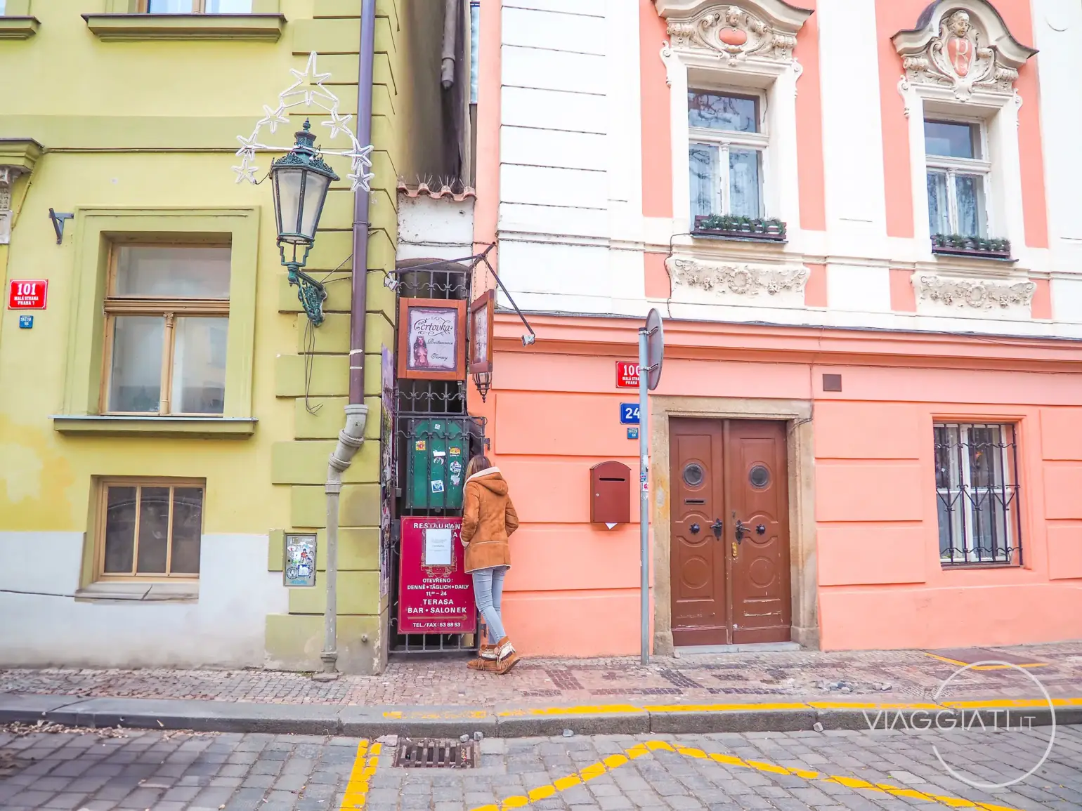 Strada più stretta del mondo | Praga in 2 giorni