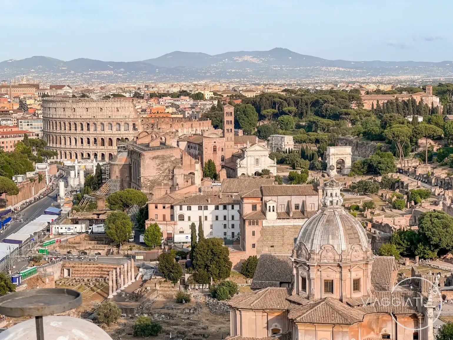 Vista di Roma dalla Terrazza delle Quadrighe