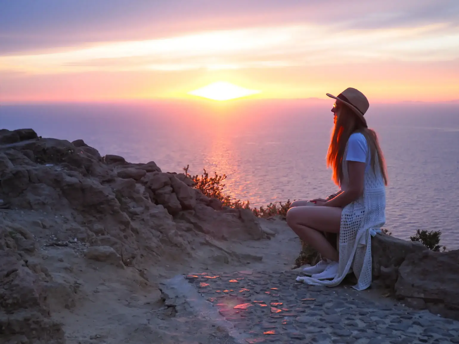 Tramonto dal faro di Akrotiri | Santorini in 3 giorni