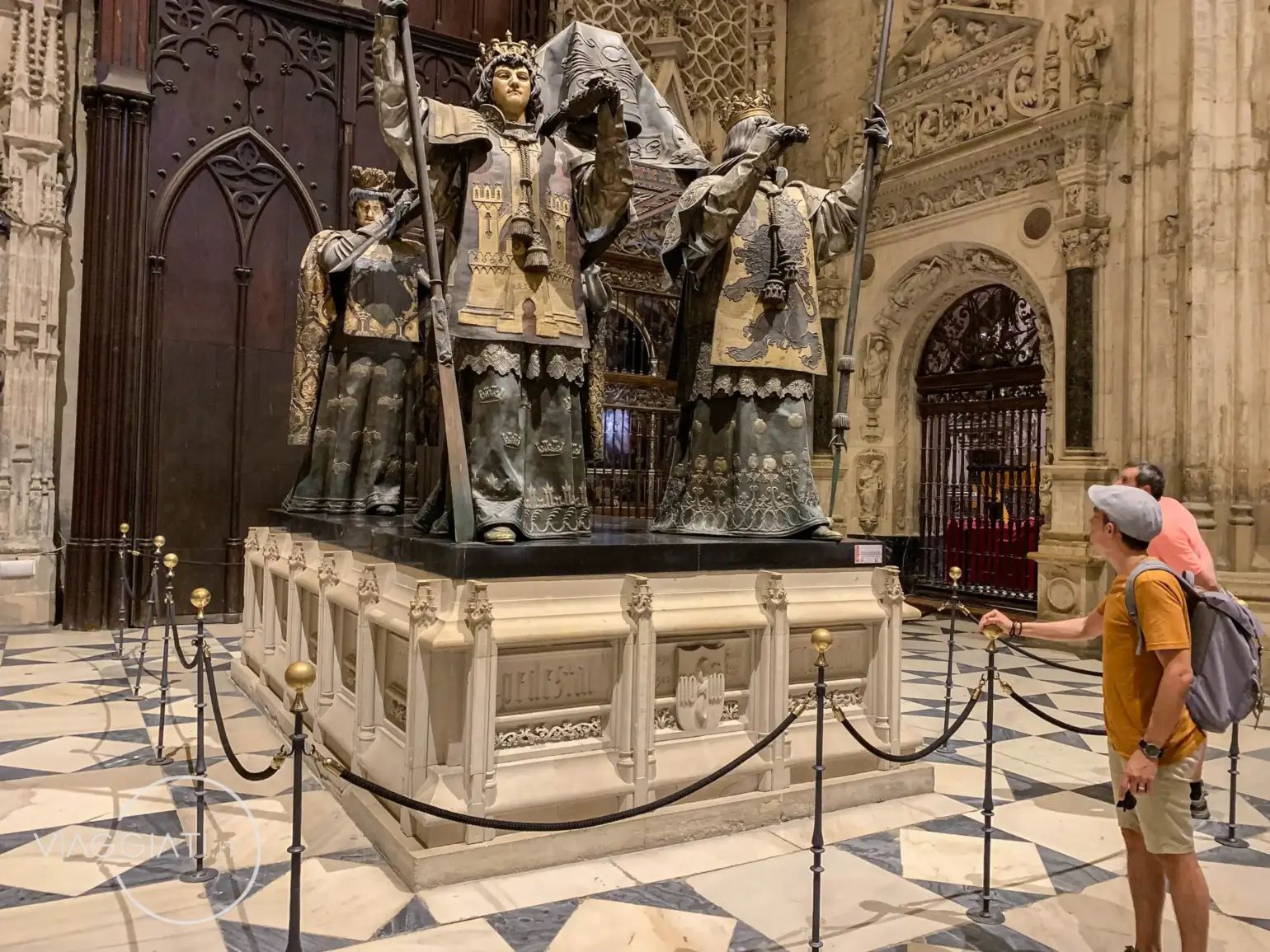Tomba di Cristoforo Colombo nella Cattedrale di Siviglia