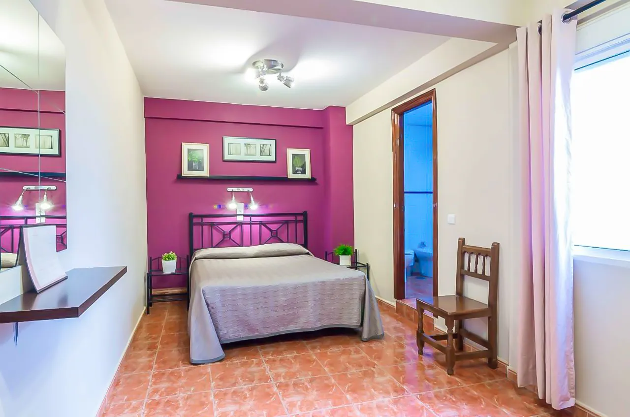 Hostal Jentoft | Alloggi a Siviglia