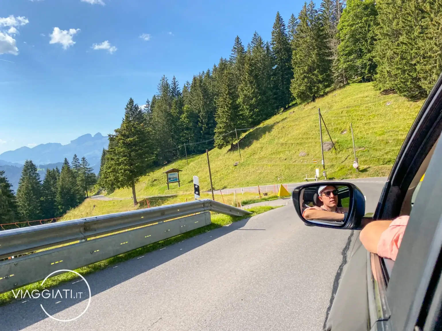 In auto sul Grand Tour of Switzerland