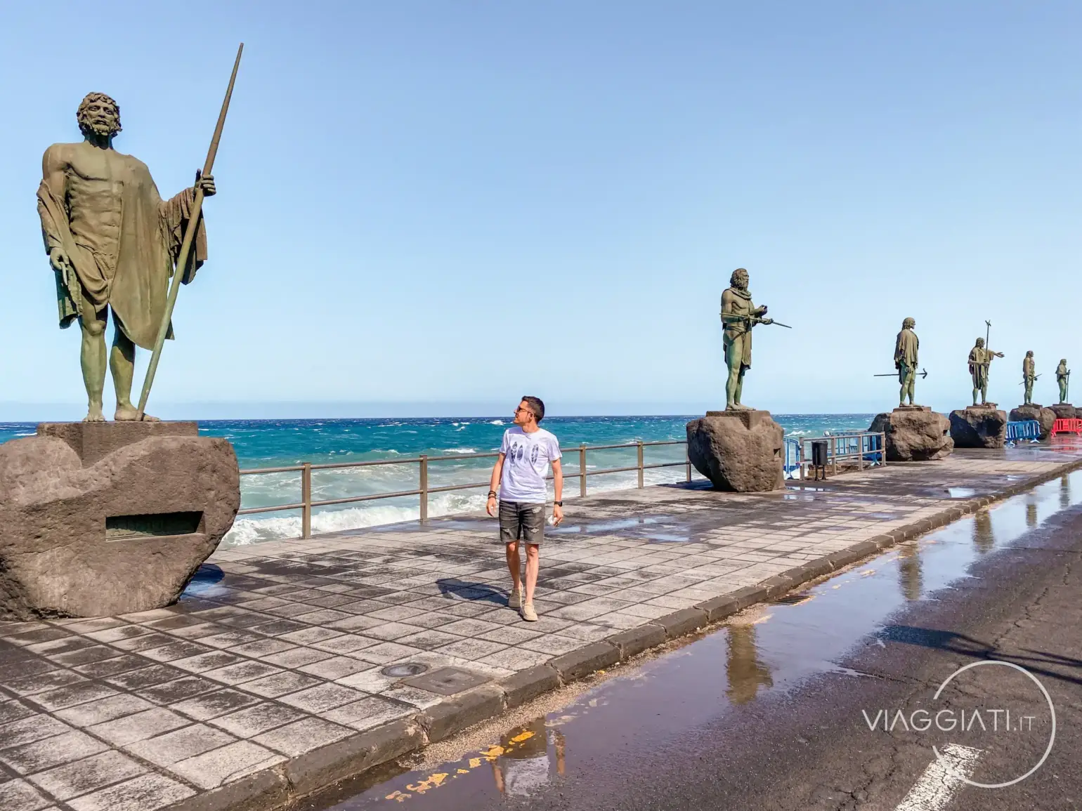 Statue dei re guanci a Candelaria