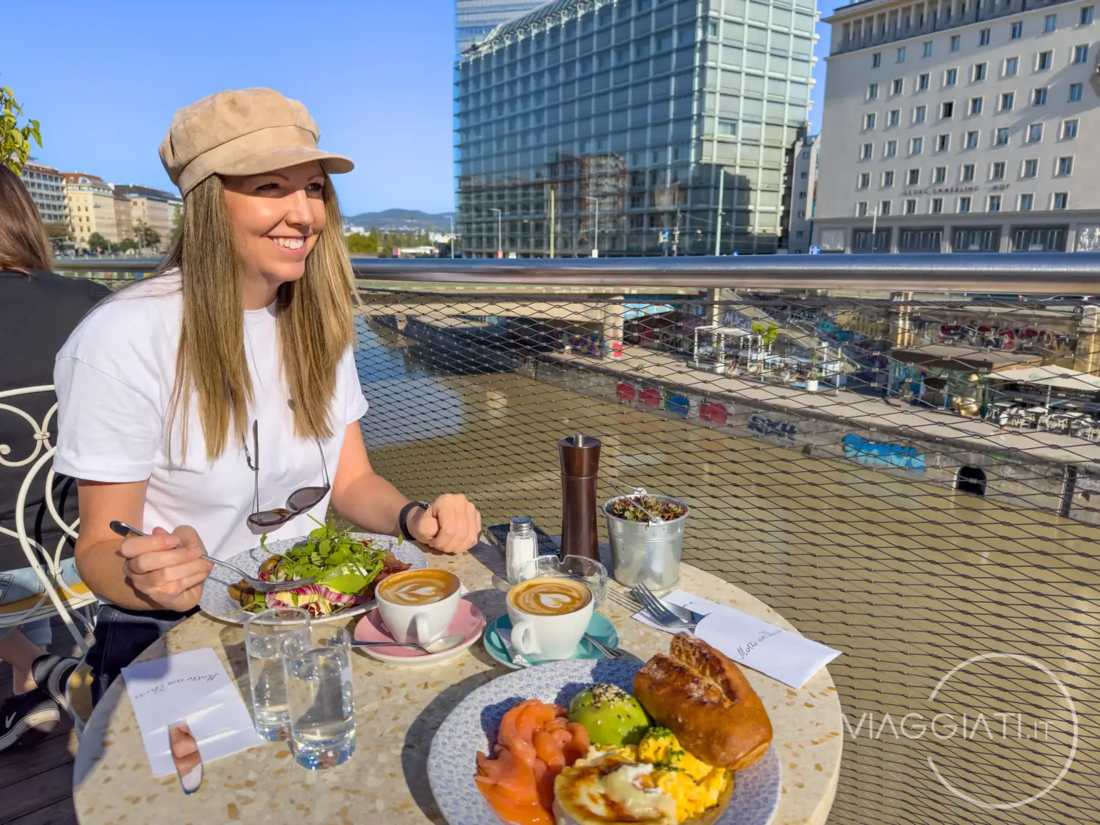 Café & Restaurant Motto am Fluss | Caffetteria consigliata in Vienna