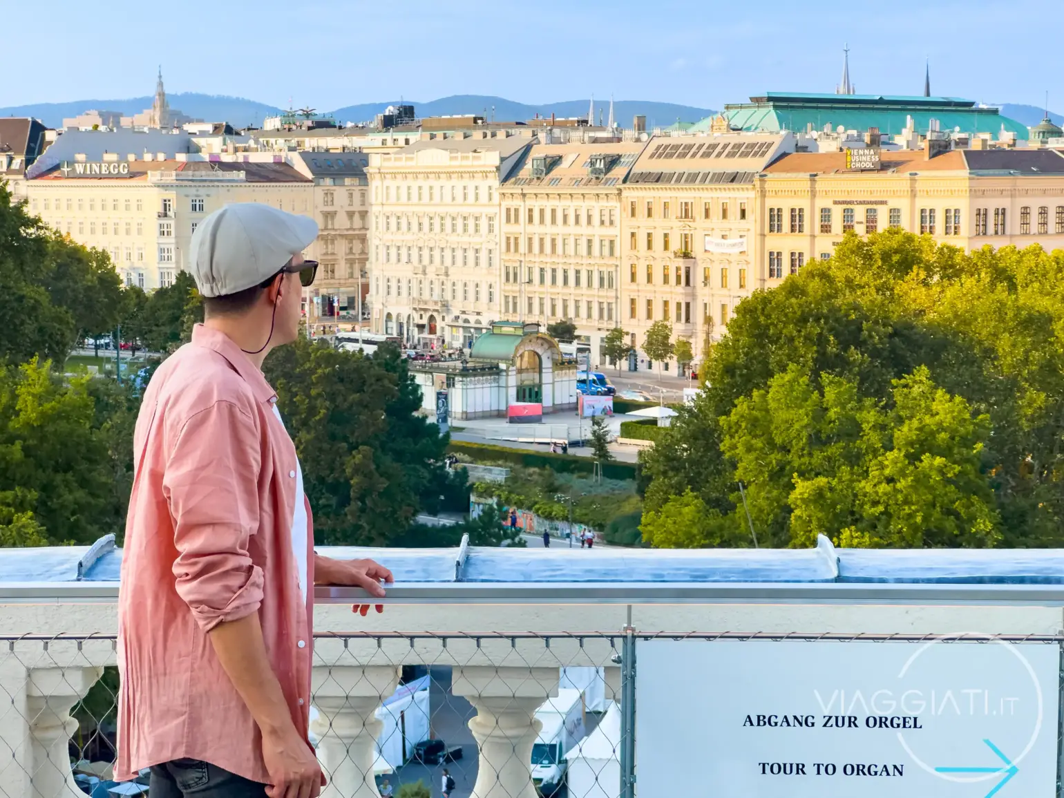 Terrazza della chiesa di San Carlo Borromeo a Vienna